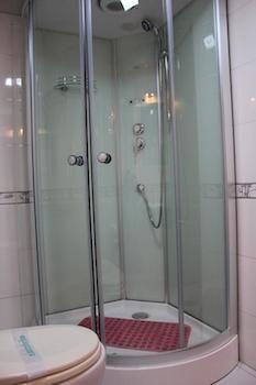 Dongfang Hotel Harbin Luaran gambar